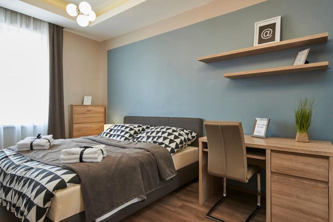 Orangehomes Fantastic 3 Bedrooms Apartment Dohany Street Budapest Exterior foto
