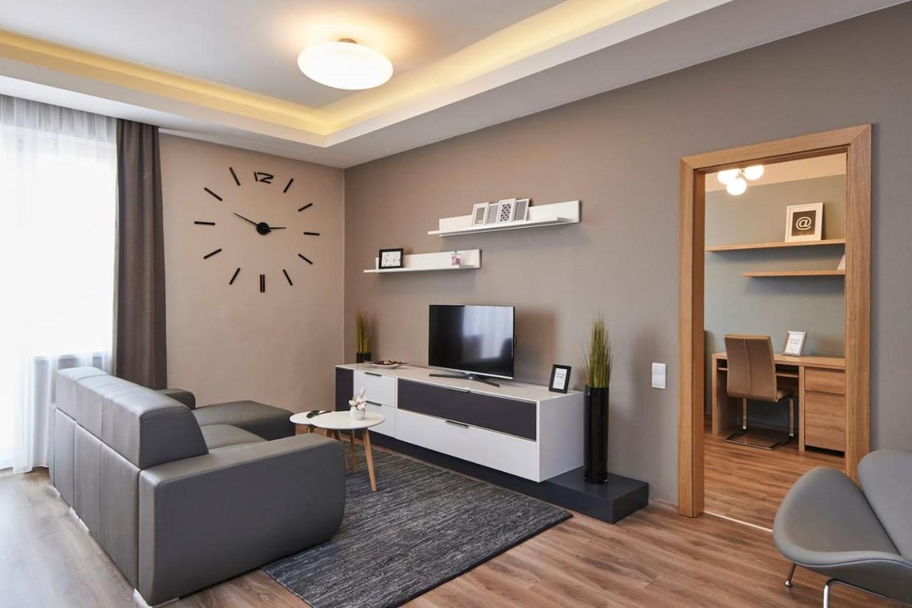 Orangehomes Fantastic 3 Bedrooms Apartment Dohany Street Budapest Exterior foto